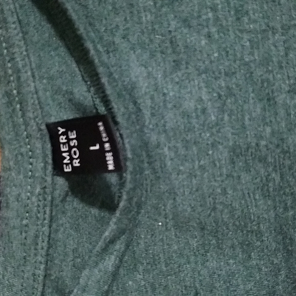 EMERY ROSE - Picture 2 of 2